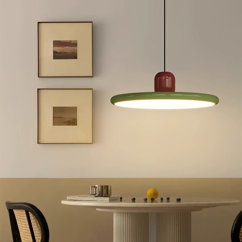 Paquete de espectros completos casa de estilo medieval lámpara de restaurante platillos voladores minimalistas diseño de lámpara de mesa de comedor dormitorio bar lámparas de comedor