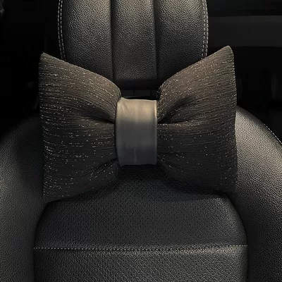 suitable for all seasons, cute KT, Universal seat cover - starry-sky-headrest-black-no-specifications