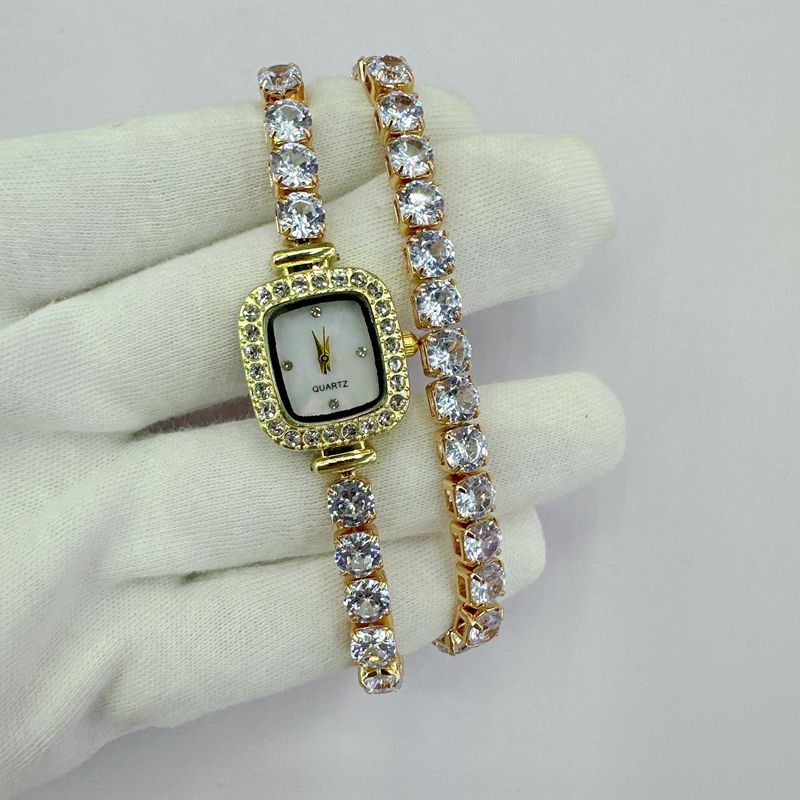 Cross-Border Best-Selling Niche Luxury Diamond Square Wrap Bracelet Watch