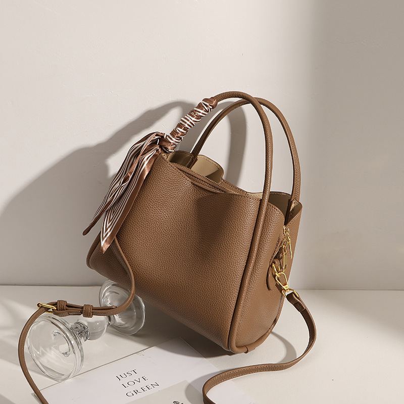 Handheld Frauen 2024 Neue Gemüse Korb, Wasser Eimer Tasche, Modische frauen für Mama, mittleren alters Frauen, Diagonal_voghion.com