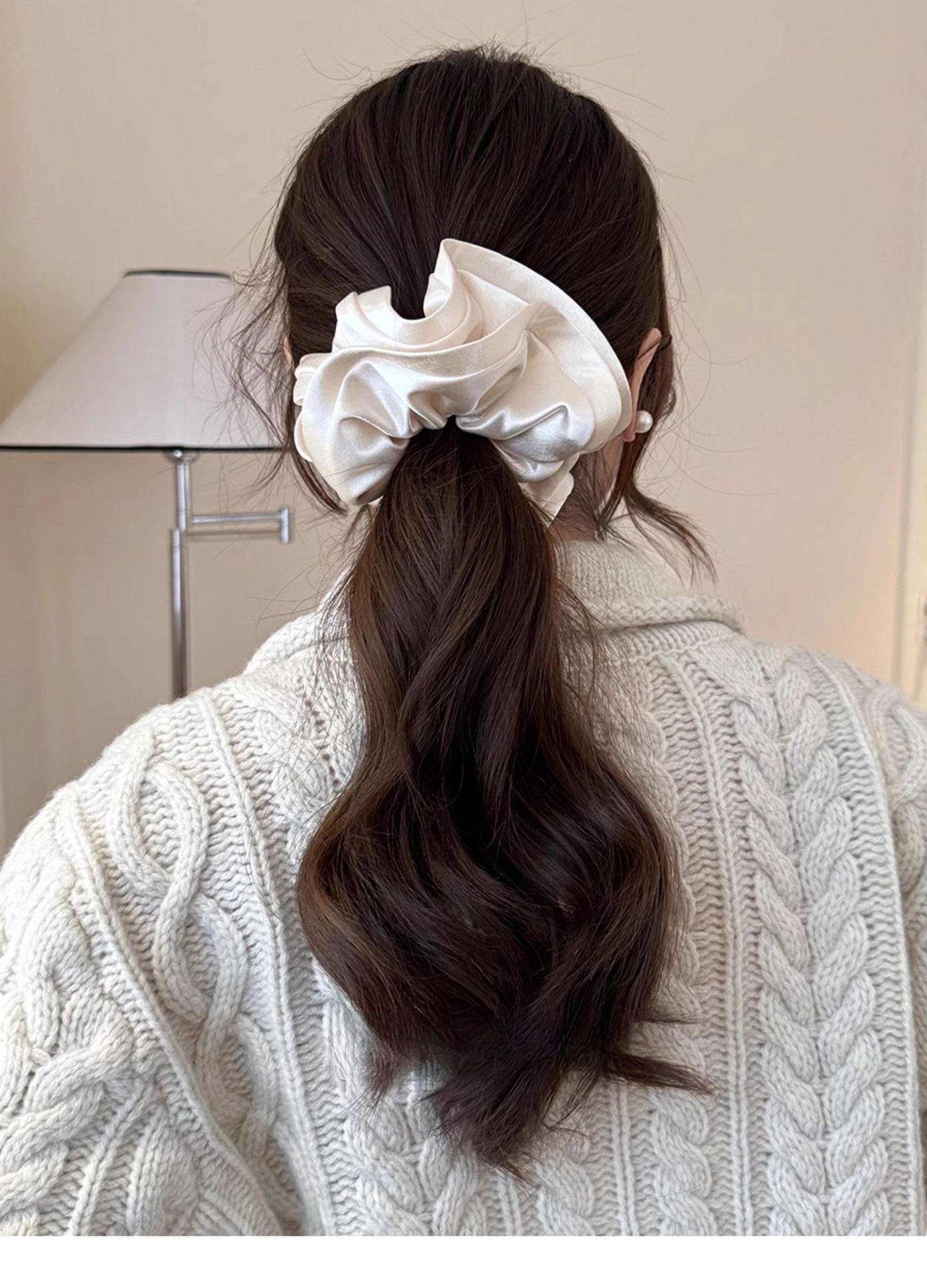 Korean Style Cyber Celebrity Pearlescent Satin Ruffled Large Intestine Hair Ring High-grade Tie Rope Women's Elegant Horseshoe Hair Rope Tie Head Flower