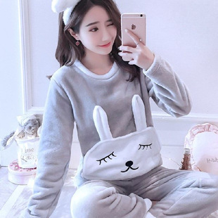 �ɐ���Ů�ﶬ�����m�q�A�I������ͨ���ӿڴ�˯�±�ů�������Q���b