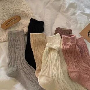 Solid Color Wool Socks for Women, Autumn and Winter Japanese Style Versatile College Style Mid-Calf Socks, Thickened Warm Floor Socks, Ins Style