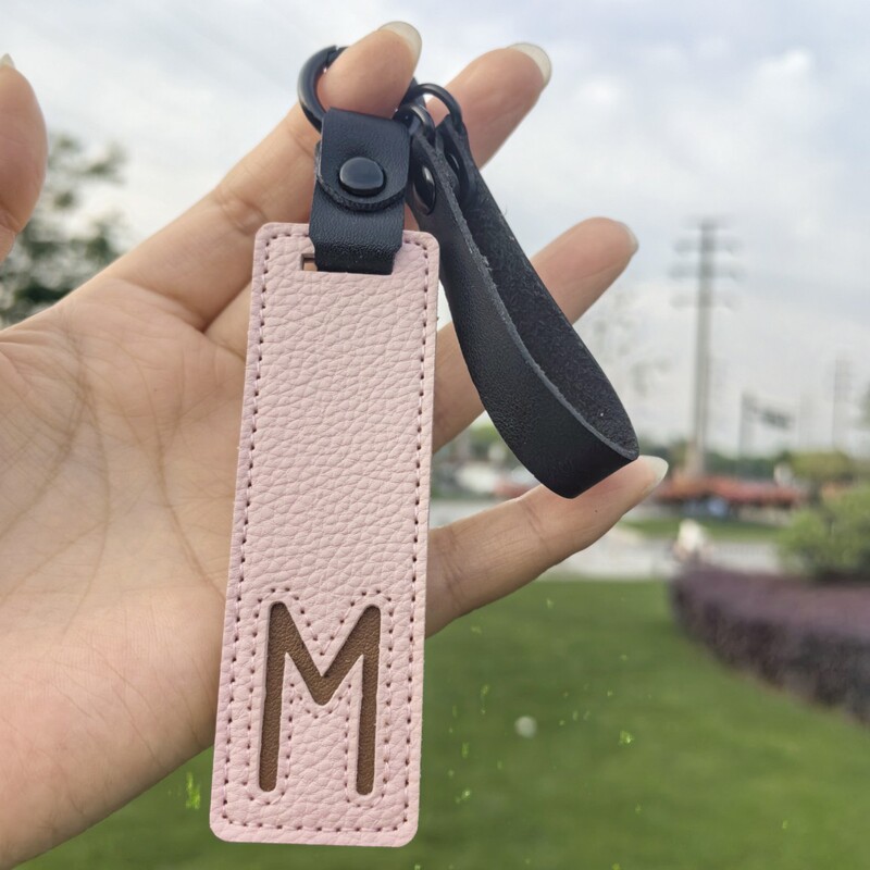 PU English letter key chain pendant gift cross-border e-commerce PU English letter key chain pendant gift cross-border e-commerce