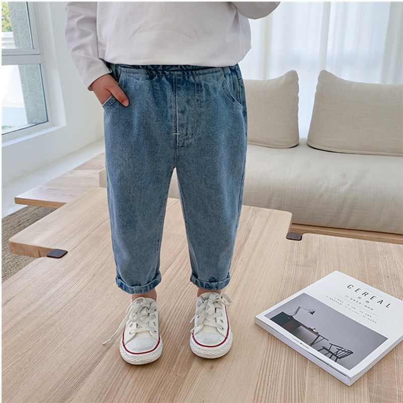 Jeans para niños primavera 2026 nuevos pantalones casuales infantiles guapo primavera y otoño pantalones chinos para niños