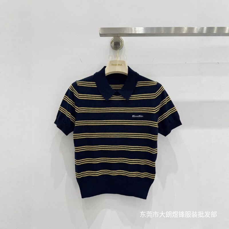 Correct Version of Stylish Striped Knit Short-Sleeve T-Shirt for Women, New 2025 Summer Design, Slimming and Unique Miu+ Top