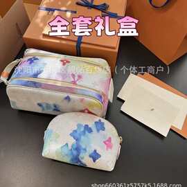 新款真皮2025皮印花卡包女小众大容量简约超薄巧驾驶证件化妆包潮