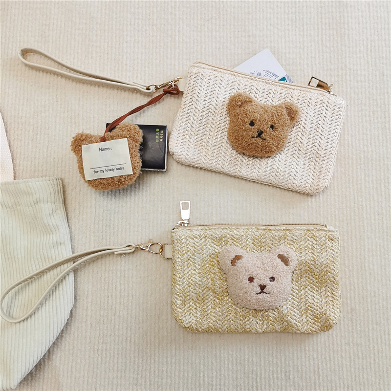 Straw wallet (6).jpg