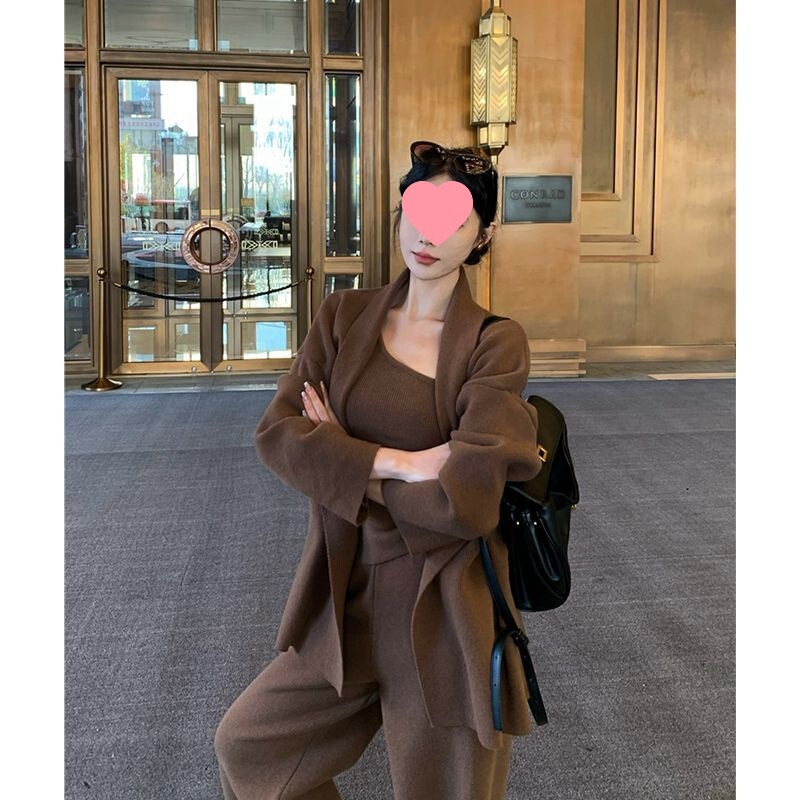 法式简约感毛衣套装女秋冬新款针织开衫背心高腰阔腿裤三件套|undefined