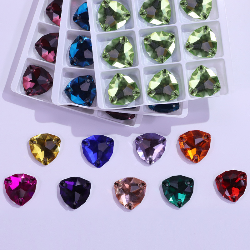 Triángulo gordo plano taladro de costura de mano triángulo gordo de vidrio de botón plano accesorios joyería DIY accesorios de ropa taladro