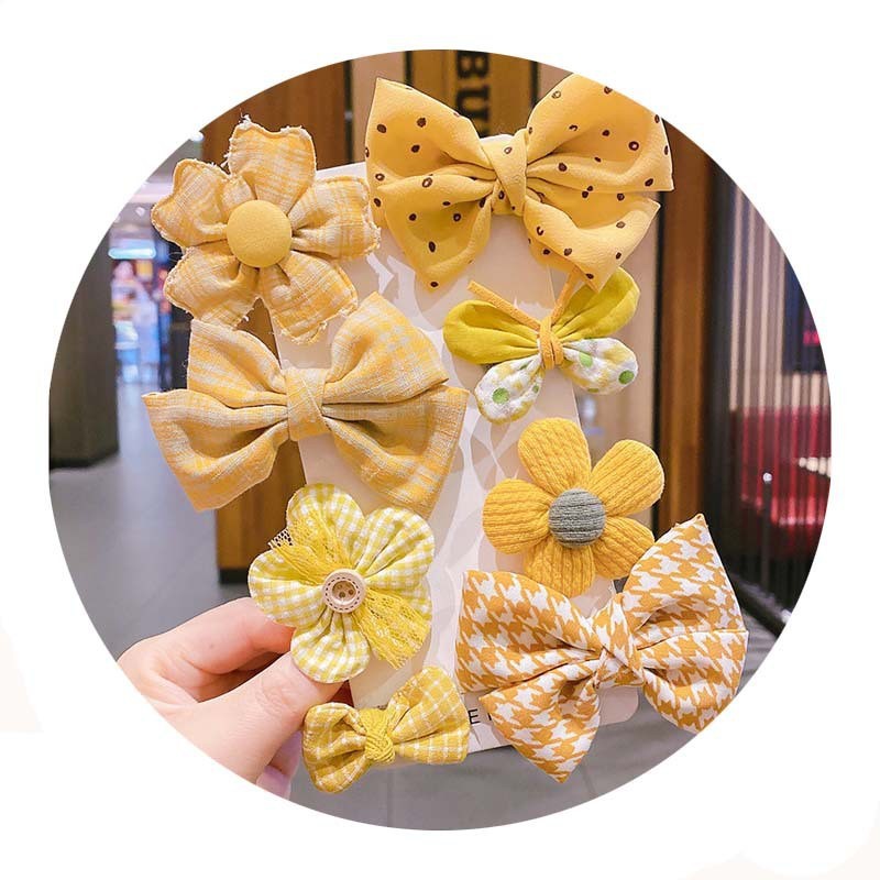children's hairgrip with bow