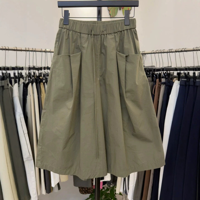 Highly Recommended! Relaxed Gray Pleated Cropped Pants for Women, Summer Cool Large Size Elastic Waist Casual Wide-Leg Pants Highly Recommended! Relaxed Gray Pleated Cropped Pants for Women, Summer Cool Large Size Elastic Waist Casual Wide-Leg Pants