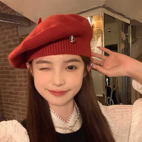 [Zhirou] Red knitted beret hat for women in autumn and winter, large head circumference, face-showing, small versatile painter hat