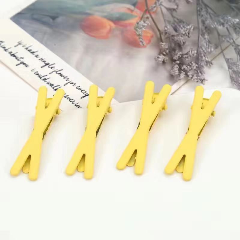 노란색