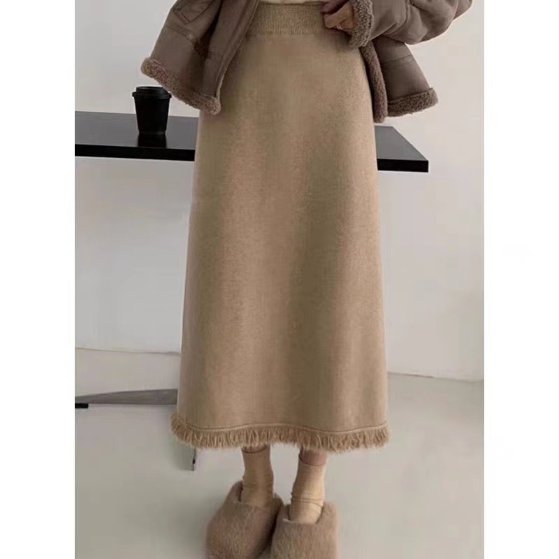 设计感流苏针织半身裙女秋冬加厚保暖中长款a字裙开叉毛线包臀裙