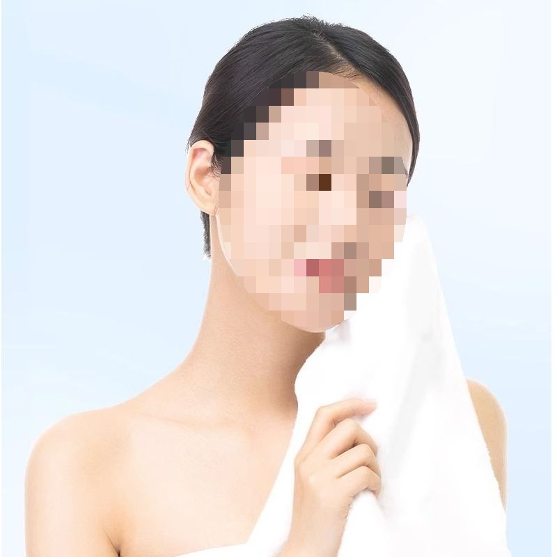 Disposable bath towel for traveling