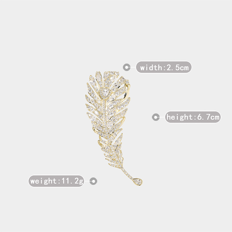 Spilla di lusso con piuma in zircone intarsiato in rame Spilla per abito Accessori per spille_voghion.com