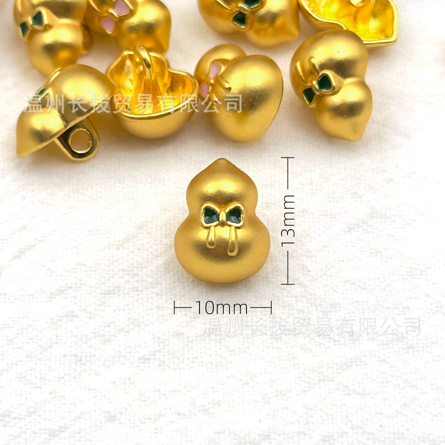 Alloy Metal Oil-Painted High-Footed Hand-Sewn Buttons for Hanfu and Tang Suit, Retro Chinese Style, Gourd-Shaped Painted Lacquer Sand Gold Decorative Buttons