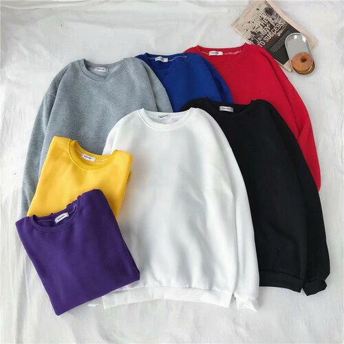 White round neck sweatshirt for men, autumn and winter style, trendy student version without a hat, men's Hong Kong style, black men's fashion.