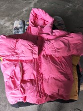 二手衣服旧回收出口非洲东南亚直播货源精选面包服棉袄时尚按斤卖