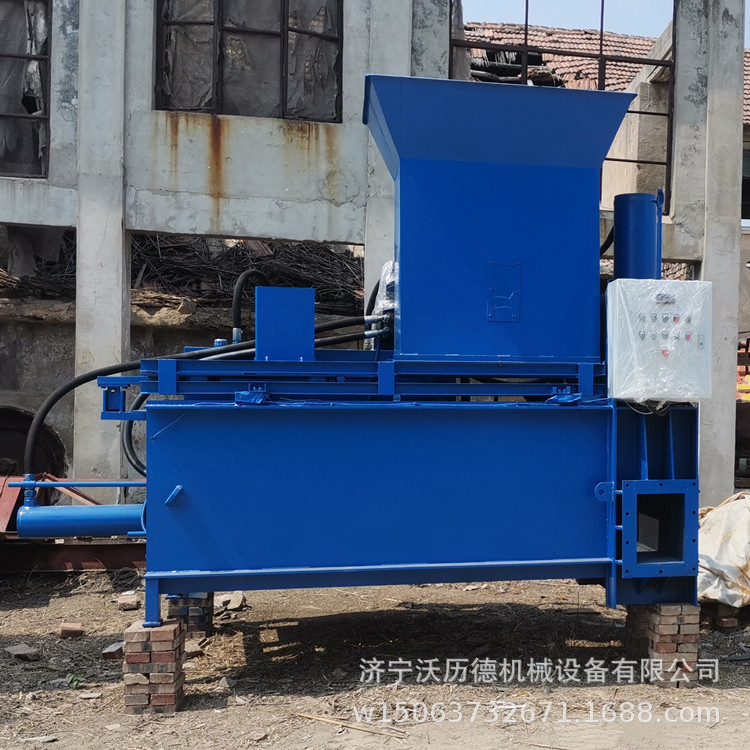 全自动套袋饲料打包机 蒜皮打包机 青储秸秆打包机