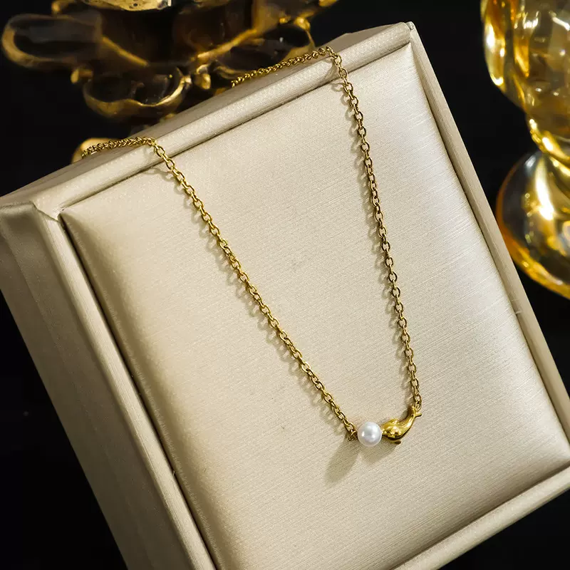 2024新款项链女轻奢小众简约锁骨链网红ins爱心吊坠饰品个性气质