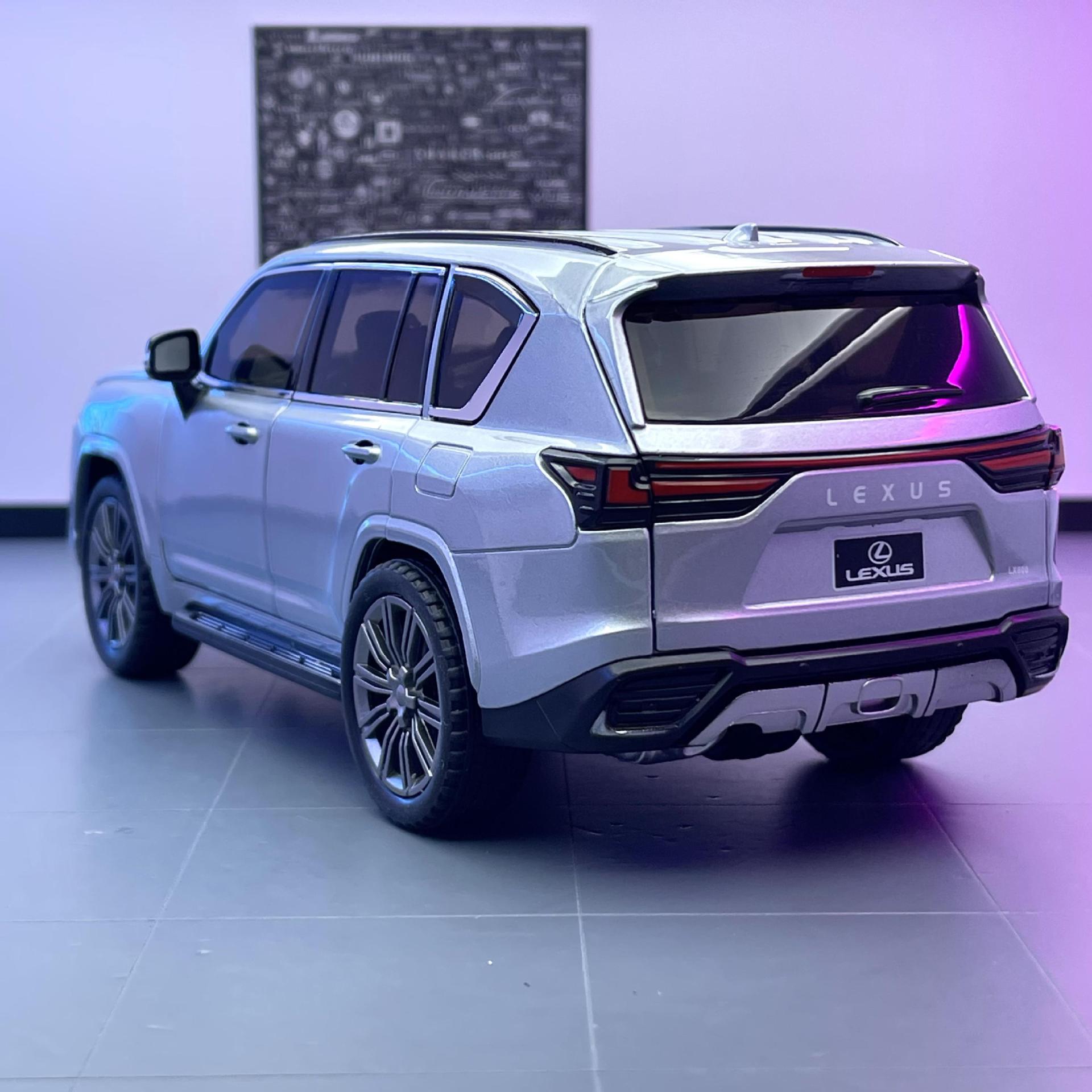 Chimei modelo de coche de aleación 1 a 24 lago LX600 vehículo todoterreno con sonido y luz tire hacia atrás modelo de música de coche de juguete decoración