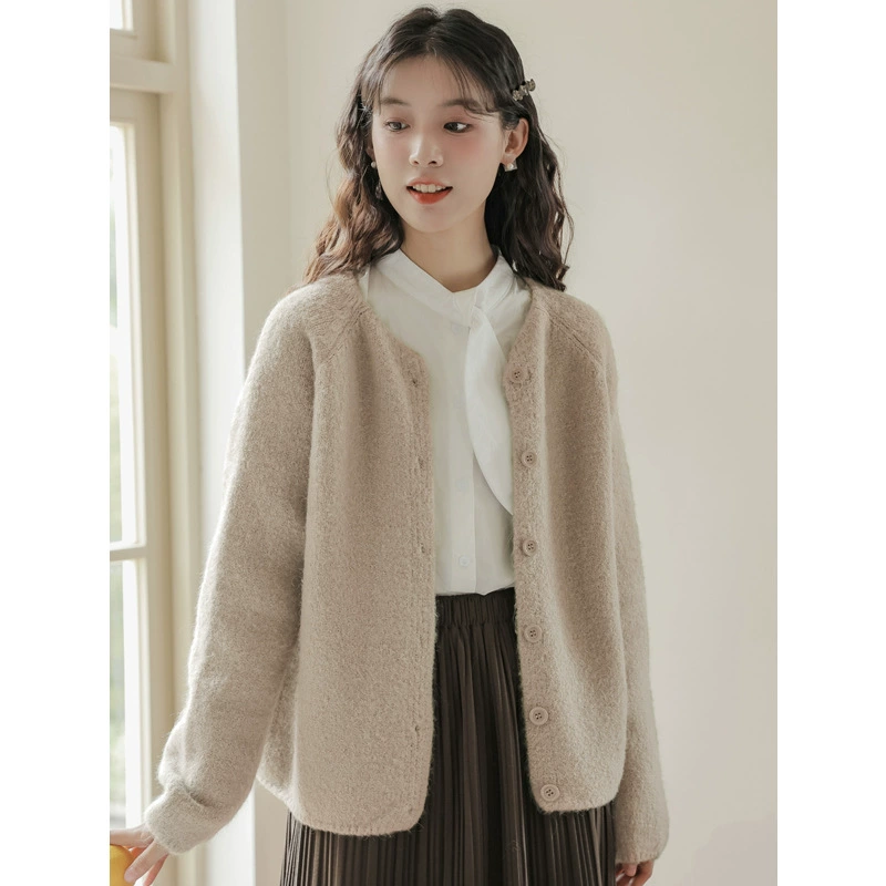 Маленький ретро нежный свитер кардиган для женщин 2024 новый осенний и зимний круглый воротник мягкий вязаный топ