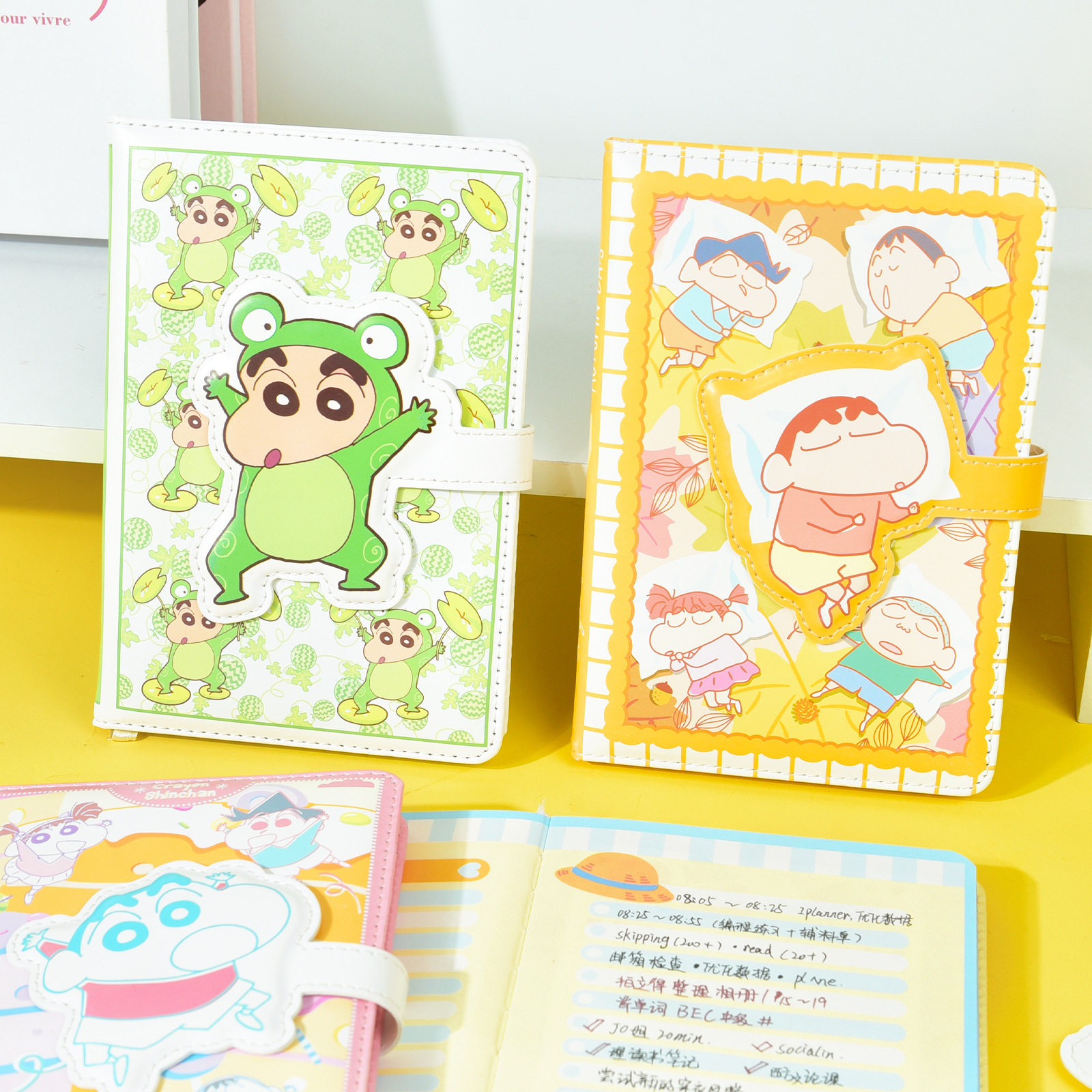 かわいいしんちゃん正規ライセンス * b6磁気ボタンノートかわいいpu皮手帳メモ帳大磁気ボタンノート