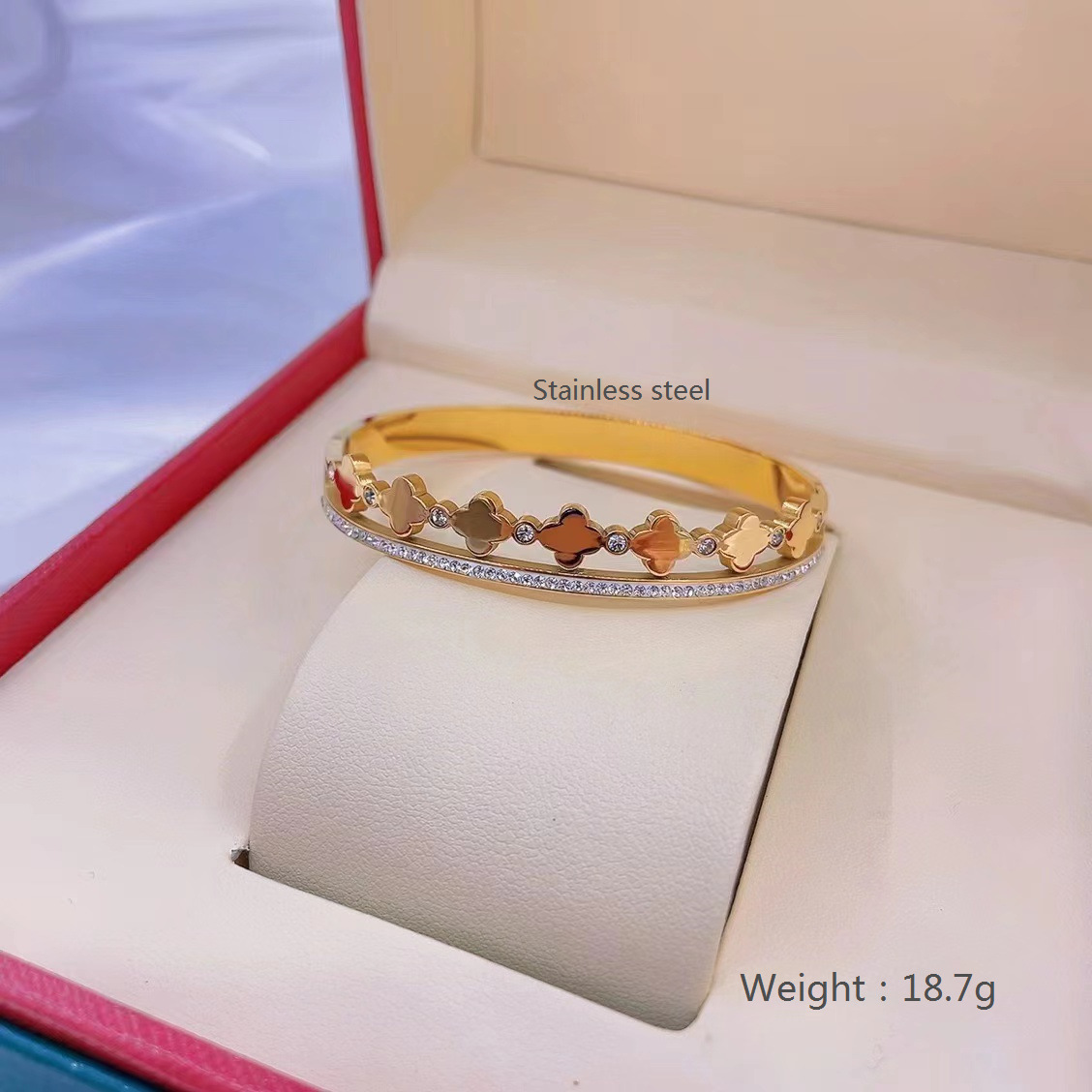 En stock fábrica directa Transfronteriza Popular electrochapado 18K pulsera de acero de titanio femenina personalidad no se desvanece moda nicho moda