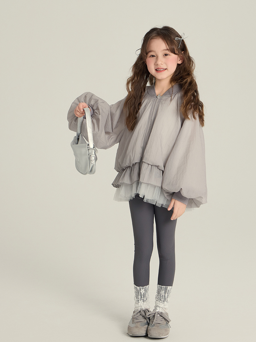 Elmo Beibei 2025 春の新スタイル中大型女の子韓国風プリンセススタイルメッシュ裾ジャケット花のつぼみトップ