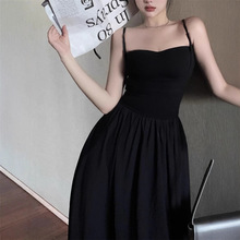 法式黑色吊带连衣裙女2025夏季气质收腰露背大摆裙子感a字裙长裙
