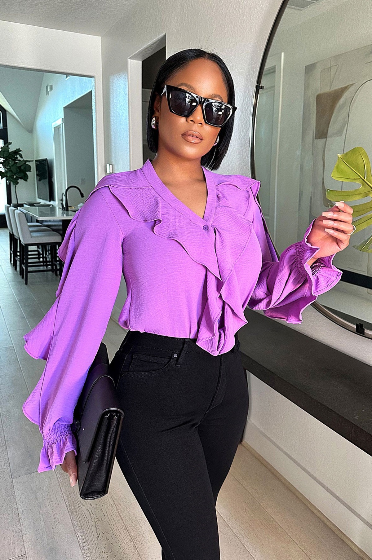 Einfarbiges Pendlerhemd mit Rüschen und unregelmäßigem Revers für Damen_voghion.com