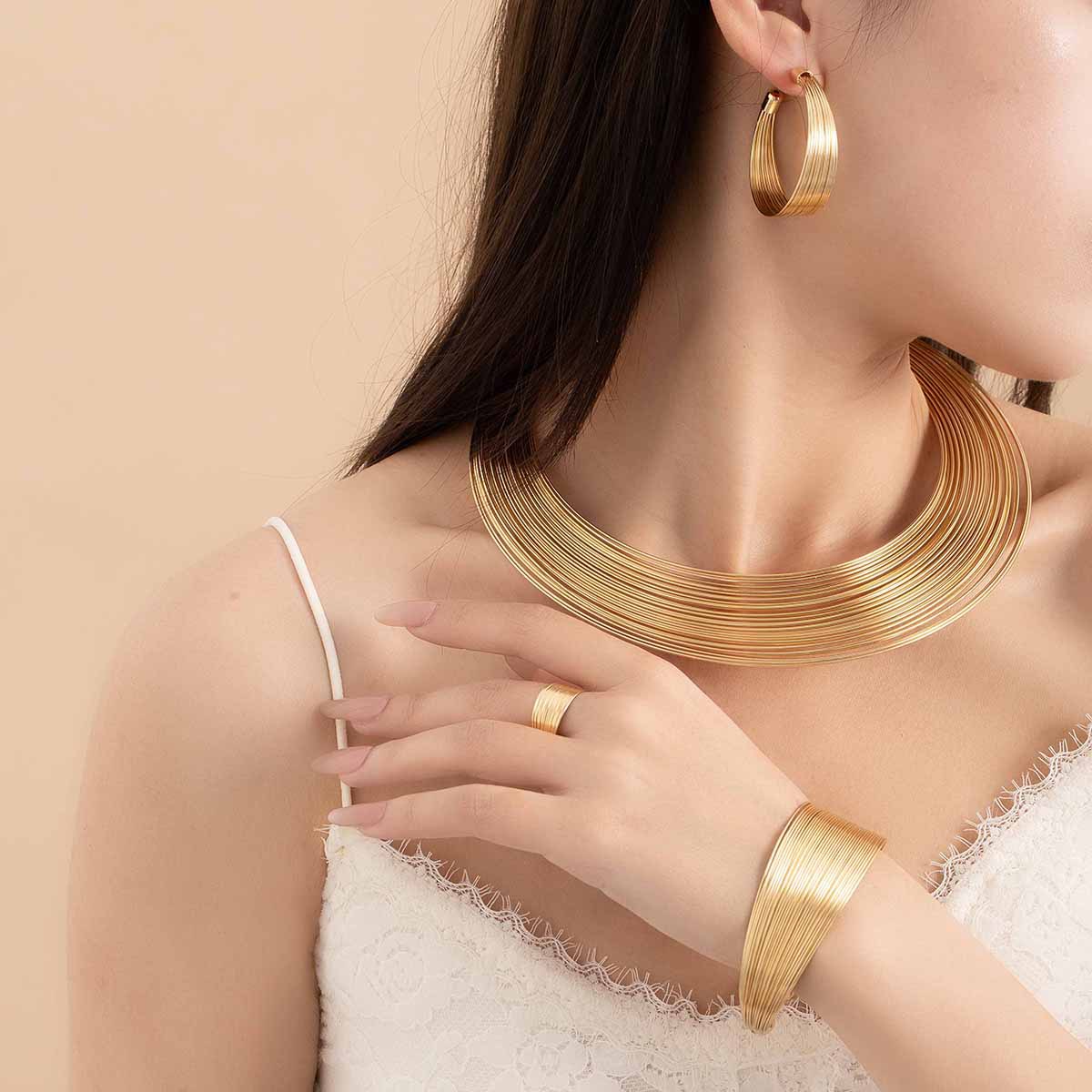 retro classic choker