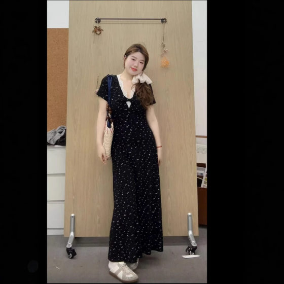 2025 Mimi Short-sleeved Sicilian Flower Lace Stitching Dress Slim New Style Dress for Women