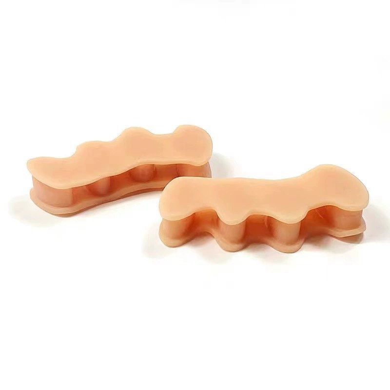 Spot silicone three-hole chain overlapping toe corrector clip toe splitter corrector thumb valgus correction