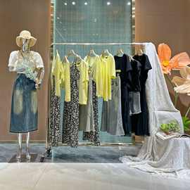 撤柜大品牌女装尾货中高端剪标批发实体卖场直播服饰货源走份