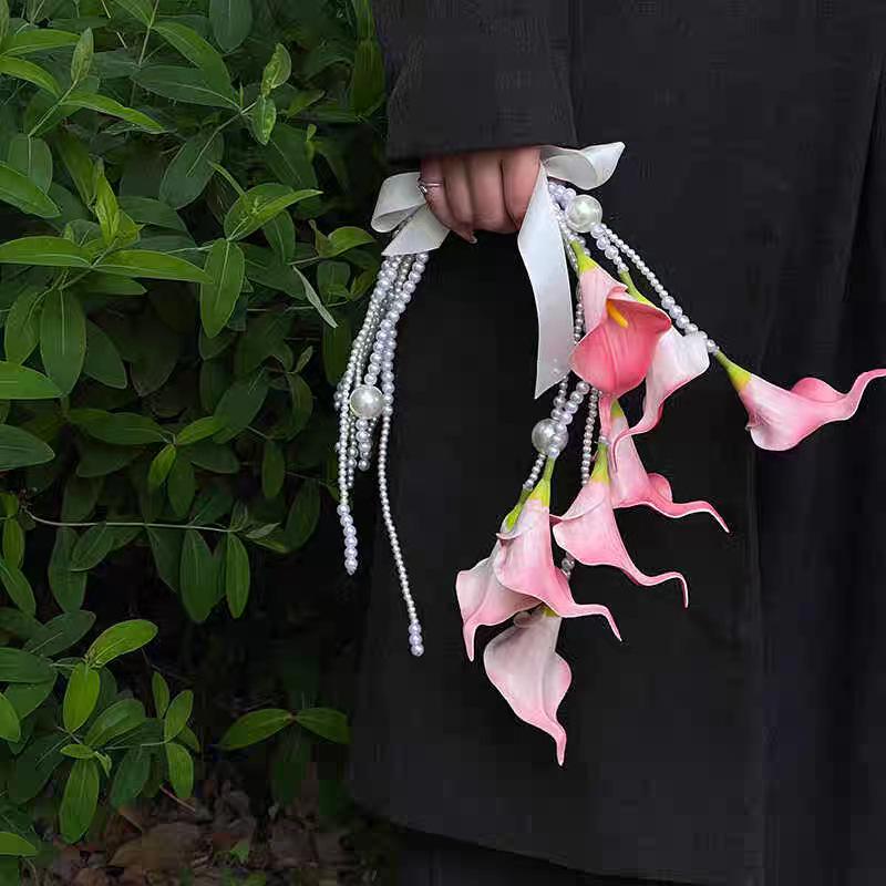 新しいパールオランダカイウの花の花束 DIY 材料パッケージ花嫁の手持ちの花の結婚式の写真撮影取り外し可能な手持ちの花|undefined