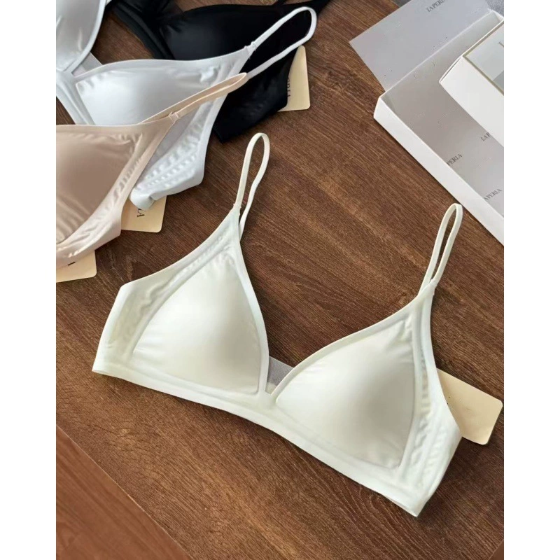 Benefits for small breasts New LP Seamless Mesh Deep V French Triangular Cup Bra
