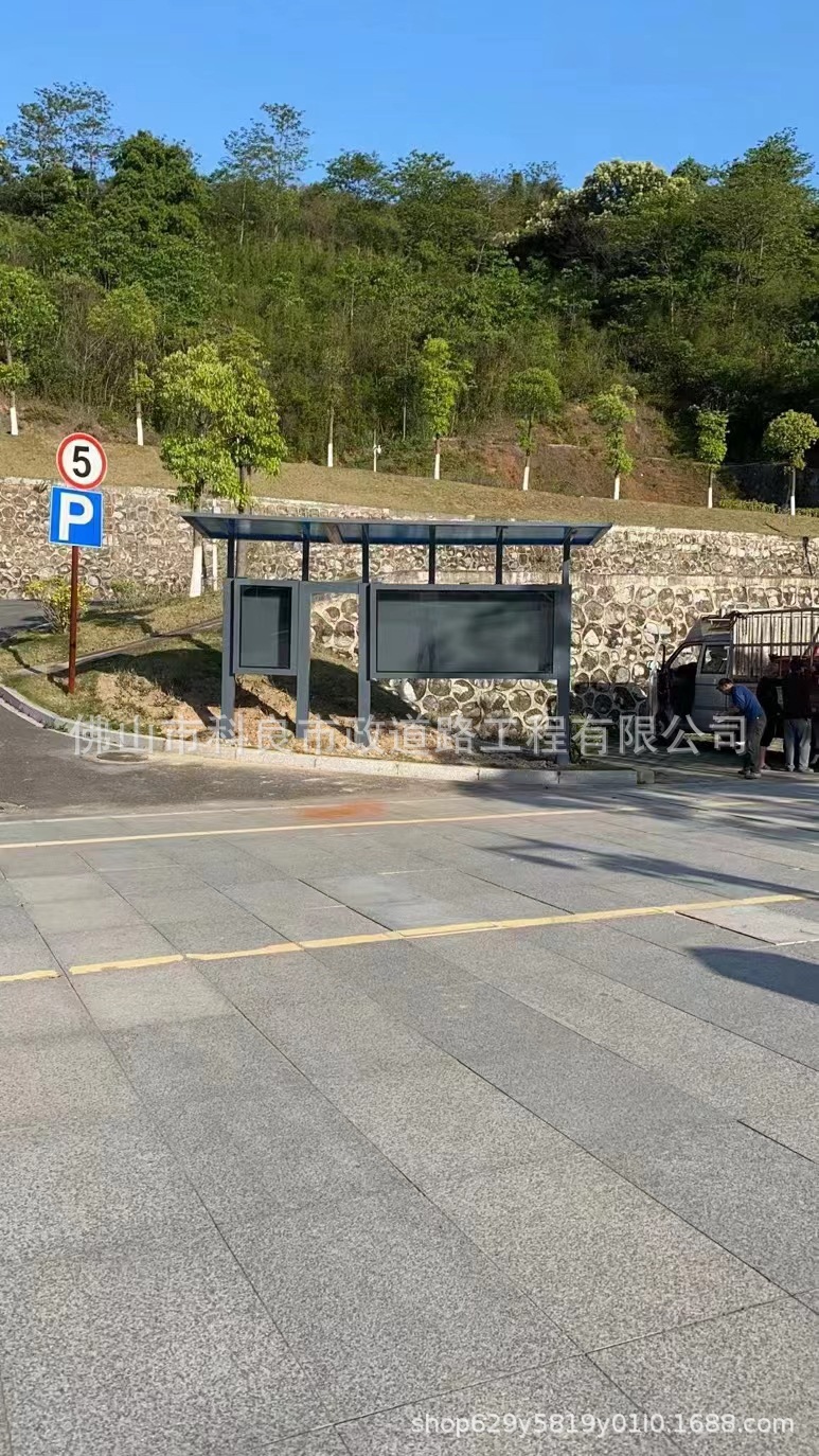 佛山广州厂家直销 镀锌烤漆宣传栏  校园党建宣传栏 配置齐全