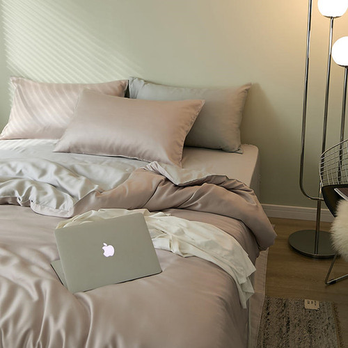 Solid Color 100% Lyocell Tencel Four-Piece Set Silk Texture Naked Sleep Summer Bedding Ice Silk Sheets Bed Skirt Bed Linen 