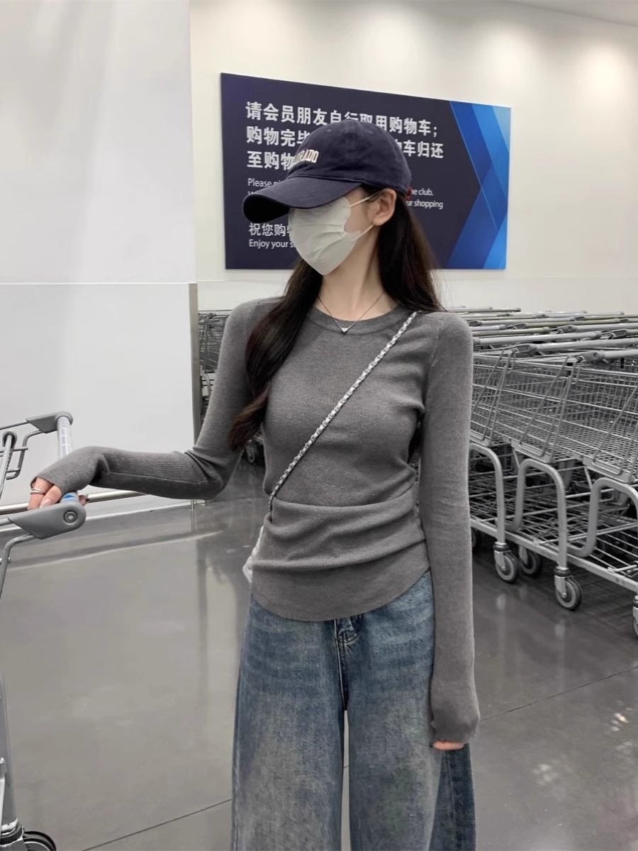 赵露思加厚灰色春装初春针织打底衫修身显瘦圆领毛衣内搭上衣百搭