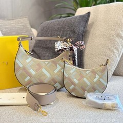 卸売りネットの赤い脇の下のカバンの新型の三日月のジャカードのデニムの気質のシングル肩の斜めのショルダーバッグのファッションの簡単な女性のカバン