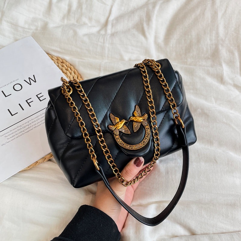 Bolso de mujer bolso de invierno nuevo bolso de cadena con nicho bolso de moda francesa de hombro de mujer diamante 100 sensación de lujo ligero bajo las axilas