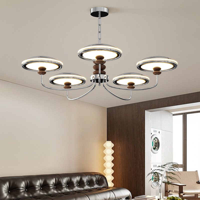 Nuevo estilo francés crema viento lámpara de sala de estar de la antigua estrella de la cadena de suspensión de protección de los ojos de la lámpara principal del vestíbulo diseño moderno y simple