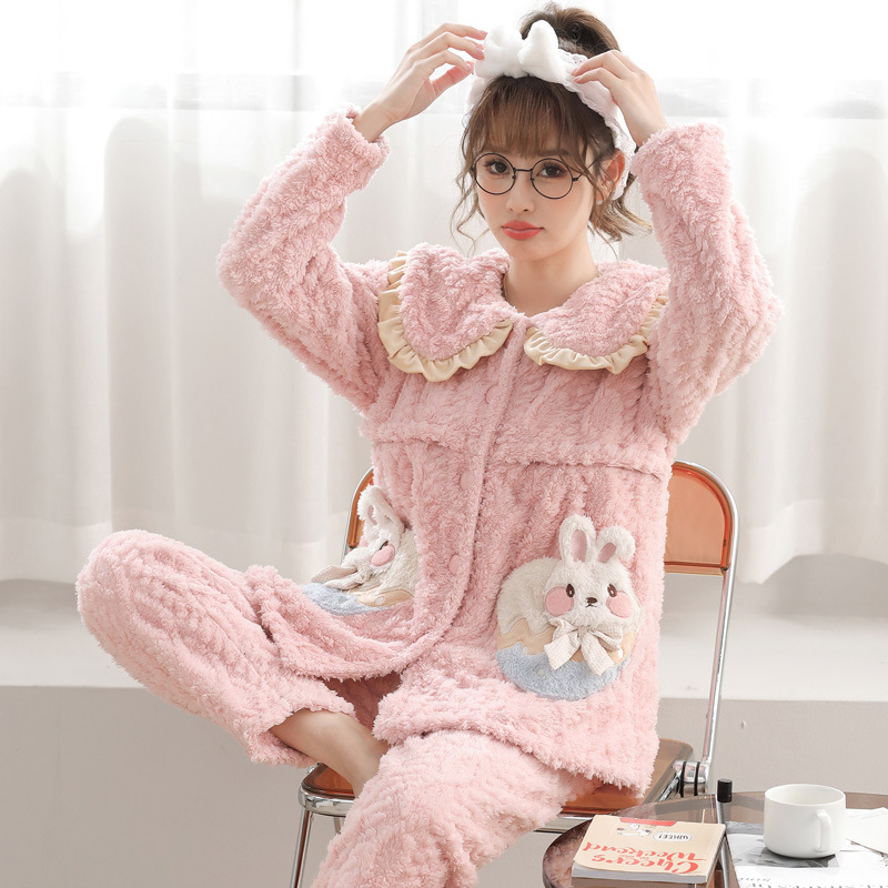 2025 Pregnant Women's Thickened Coral Velvet Confinement Clothes Winter Maternity Breastfeeding Hidden Button Breastfeeding Mouth Two-Piece Set 2025 Pregnant Women's Thickened Coral Velvet Confinement Clothes Winter Maternity Breastfeeding Hidden Button Breastfeeding Mouth Two-Piece Set