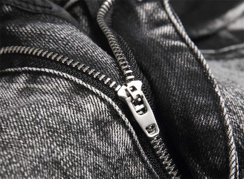 Jeans elasticizzati slim fit da uomo, primavera 2025, pantaloni alla moda con lavorazione pesante e strass a vita media, lunghi in cotone, neri, grigi e blu_voghion.com