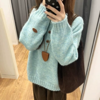 韩版温柔风带标套头圆领毛衣女秋冬新款宽松软糯百搭针织衫上衣潮