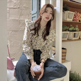 春季新款大码女装荷叶边碎花舒适复古百搭显瘦纯棉衬衫女