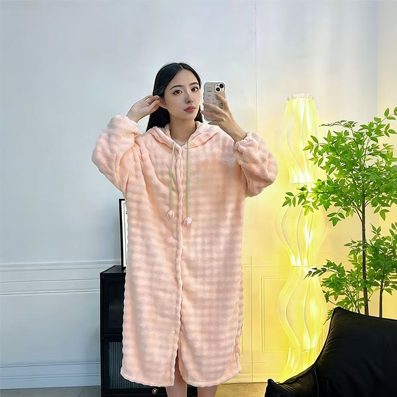 New Style Bubble Velvet Long-Sleeved Bathrobe, Coral Velvet, Strong Water-Absorbent Bath Towel, Hooded Bath Skirt, Adult Student Size Plus New Style Bubble Velvet Long-Sleeved Bathrobe, Coral Velvet, Strong Water-Absorbent Bath Towel, Hooded Bath Skirt, Adult Student Size Plus